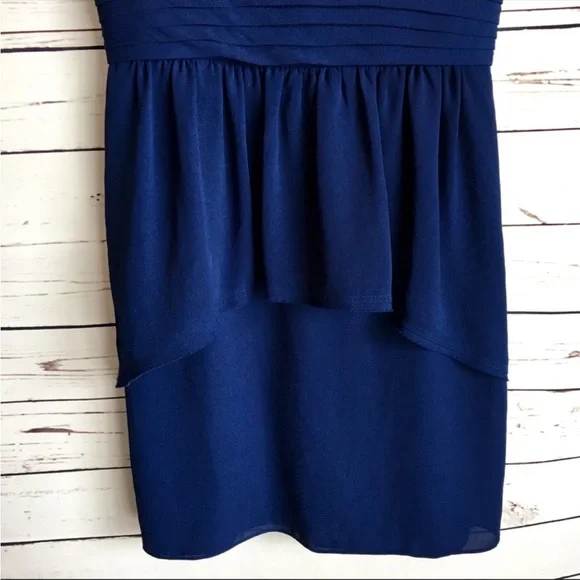 BCBG MaxAzria navy blue dress, size 10 - Picture 4 of 6